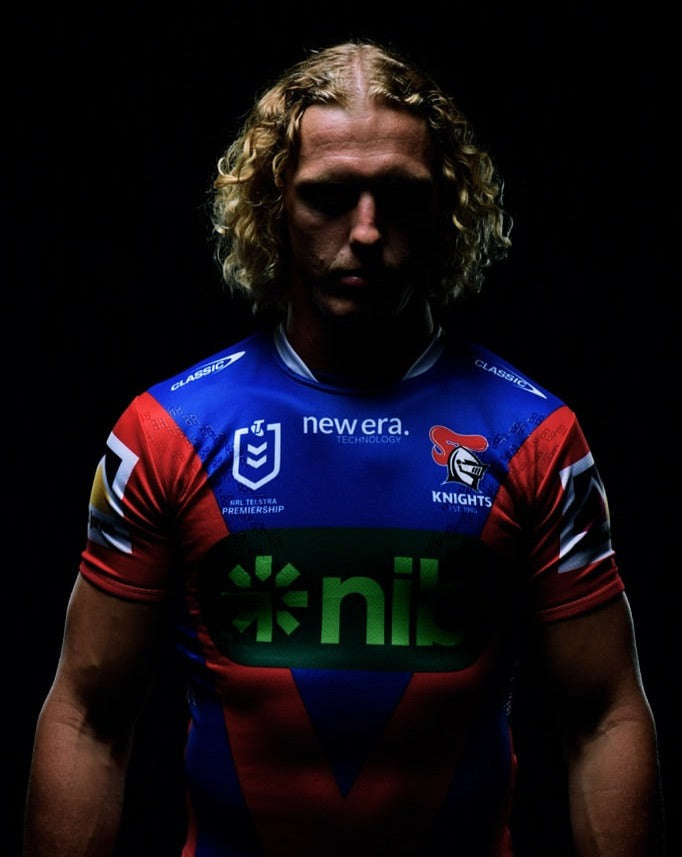 Phoenix Crossland Profile Image